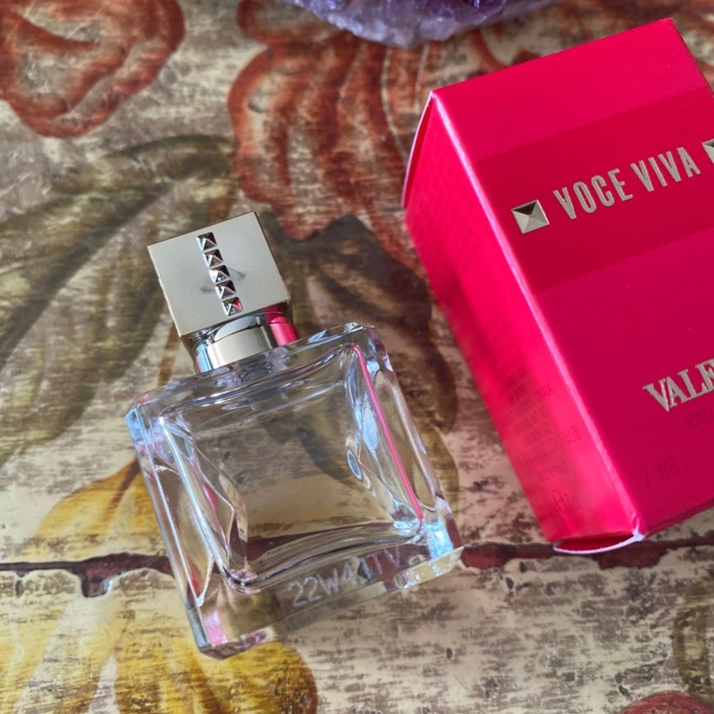 🦋VALENTINO Mini - Picture 3 of 5